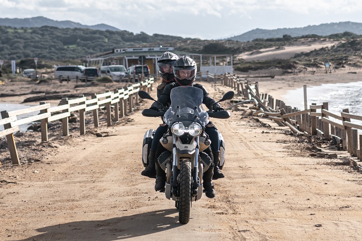 moto_guzzi_experience_caminos_de_tierra