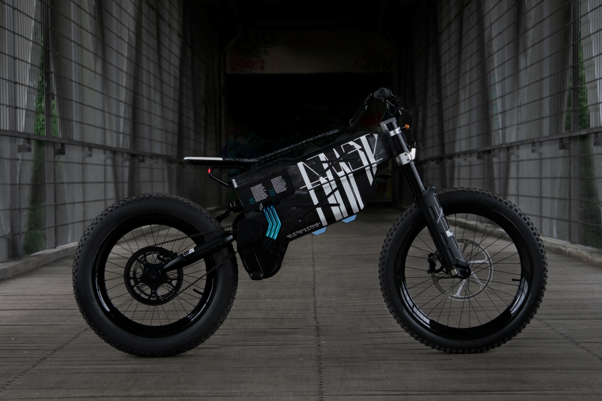 BMW Motorrad Vision AMBY Perfil 3