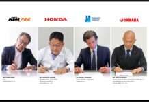 Firmas del documento de adhesión al SBMC