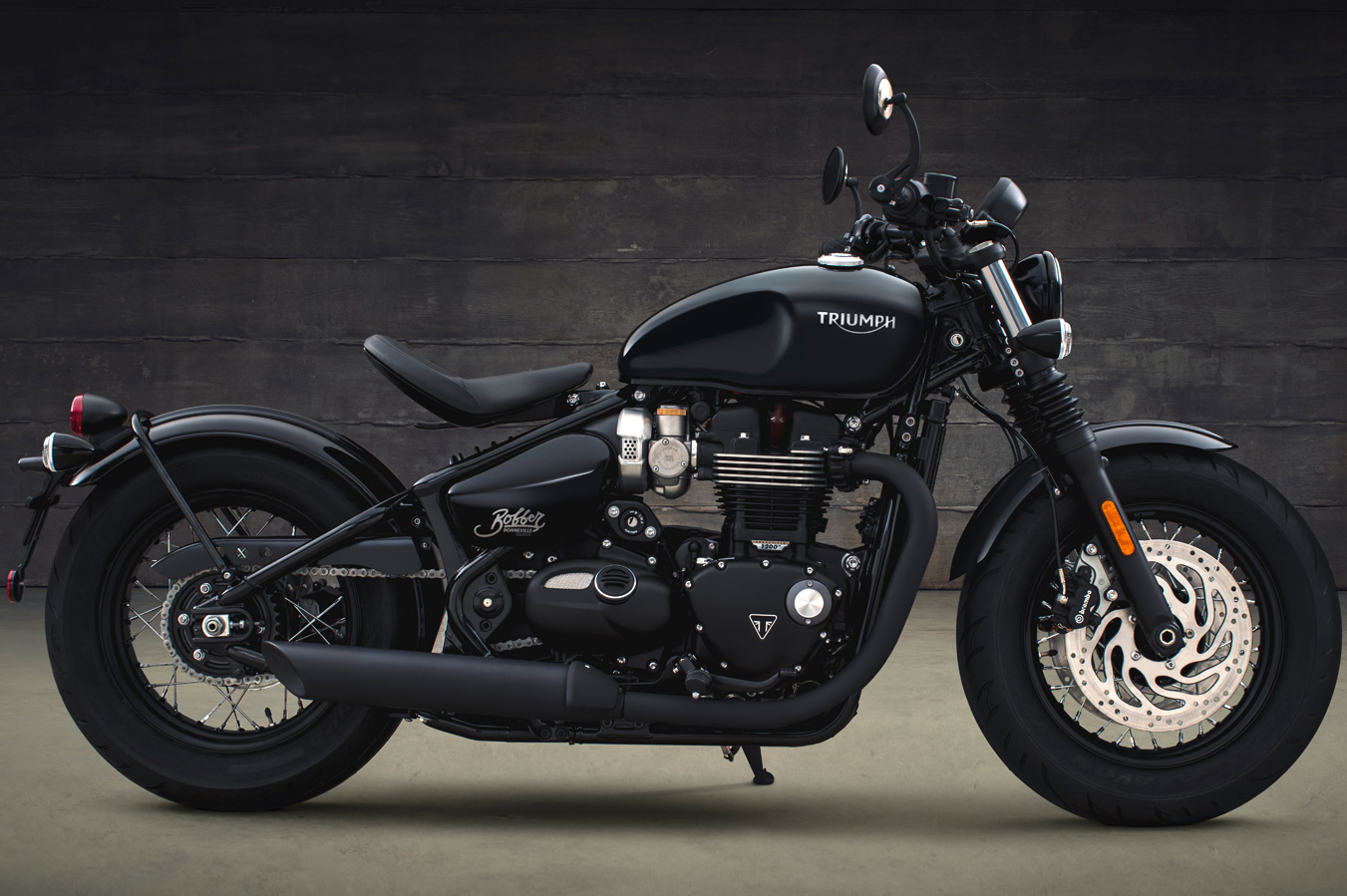 La Triumph Bonneville Bobber es la base de la Bobber 1200 Moon de Baak Motocyclettes