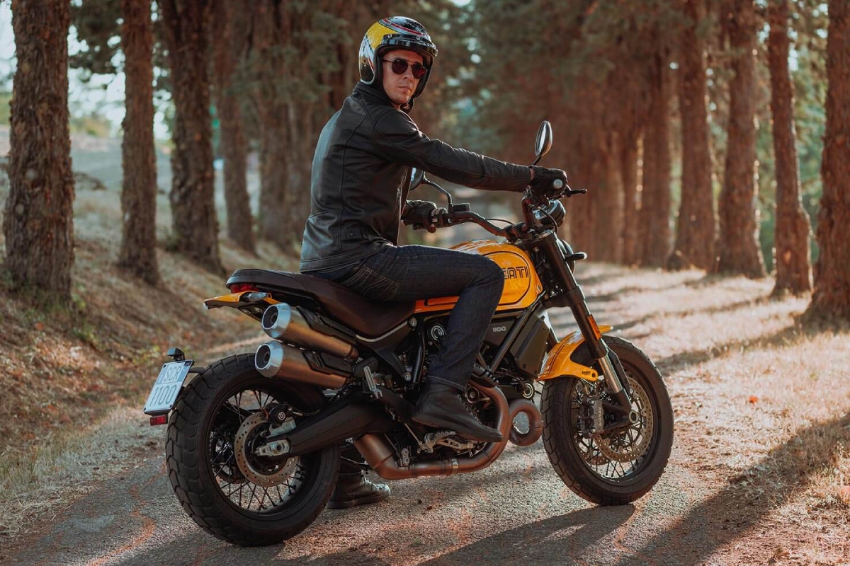 ducati-scrambler-1100-tribute-pro_camino
