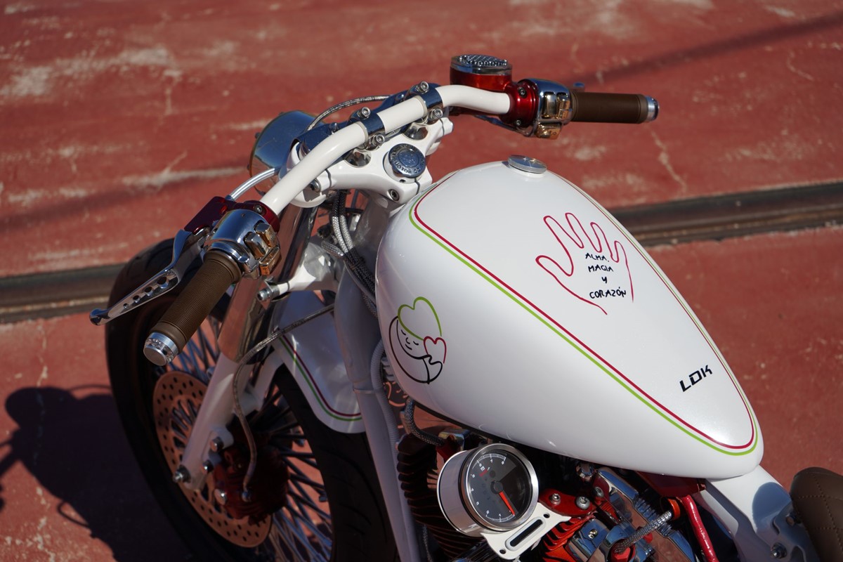 Harley Davidson XL 1200 Custom