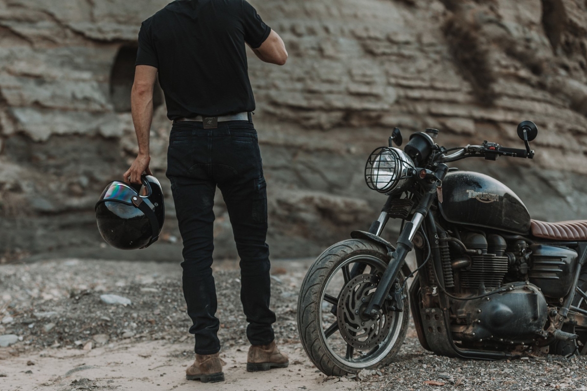 Pantalones de moto para hombre: modelos y precio
