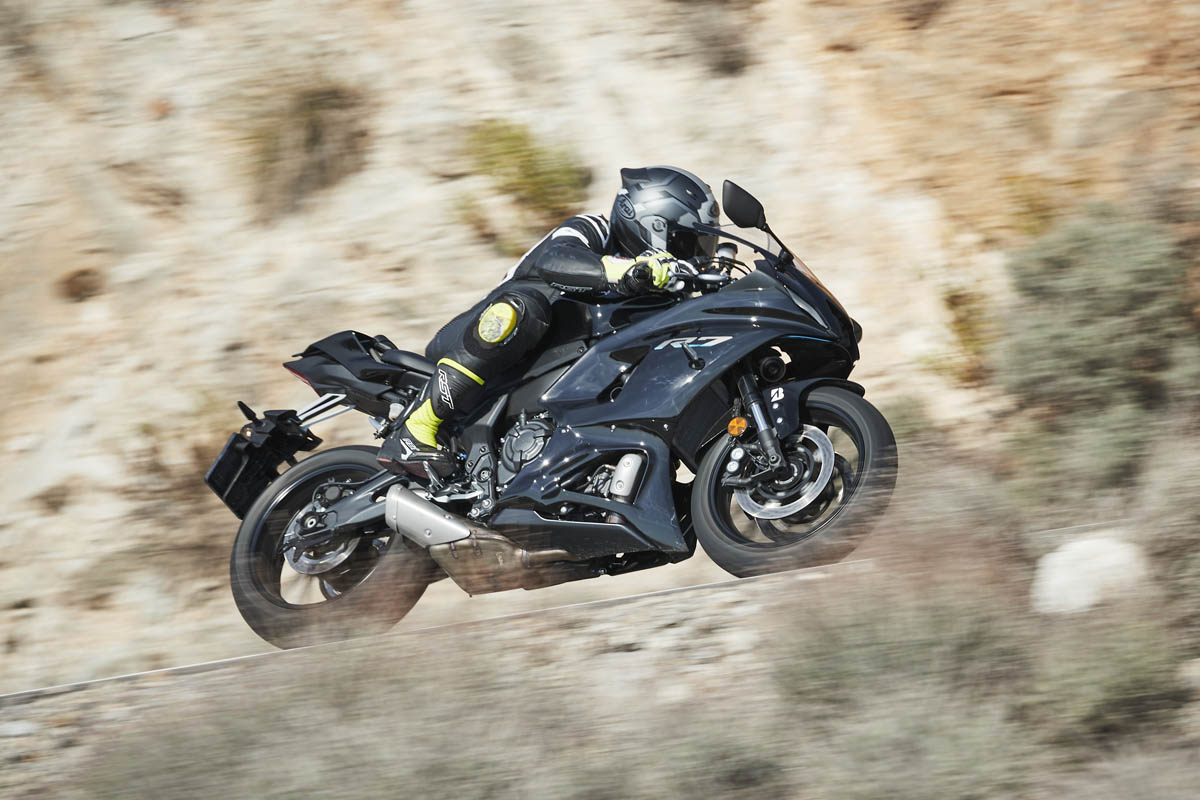 yamaha_r7_2022_12