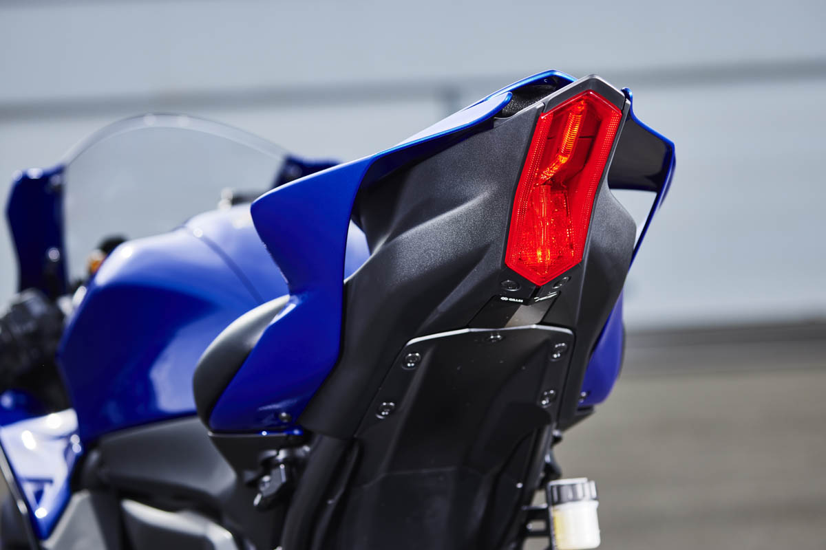 yamaha_r7_2022_27