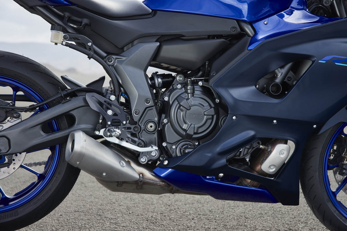 yamaha_r7_2022_30