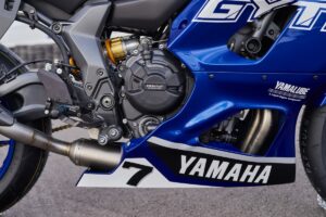 yamaha_r7_race_2022_motor