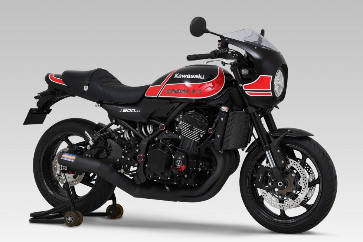Kawasaki Z900RS con kit Yoshimura