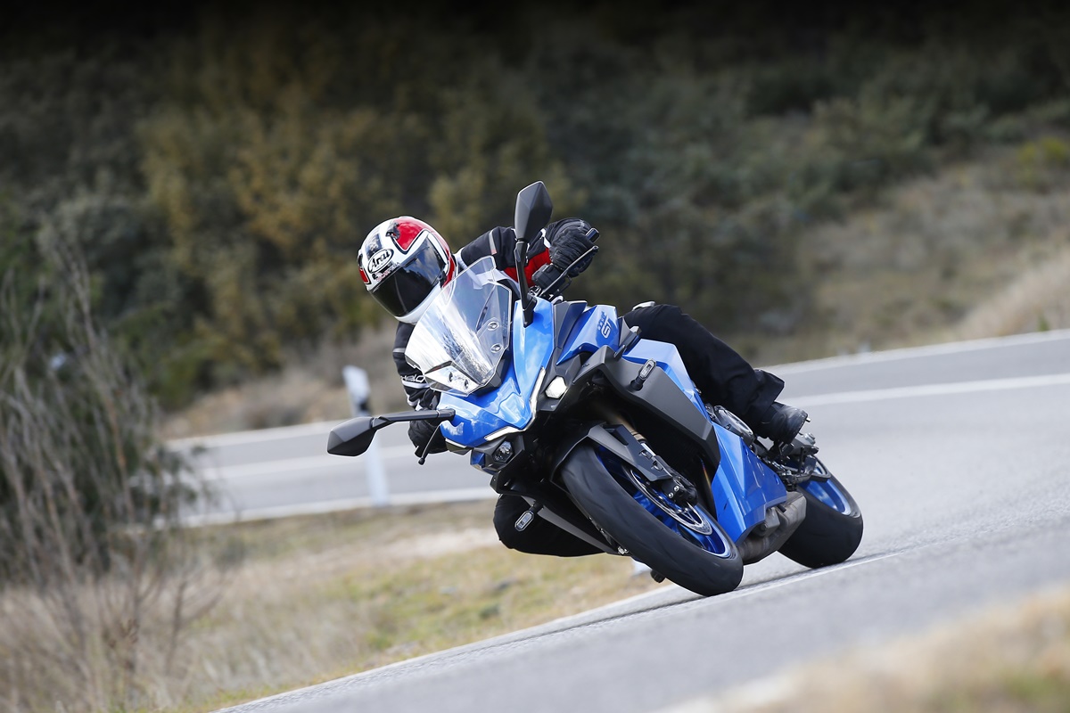 Suzuki GSX-S1000GT,