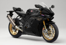 Honda CBR1000RR-R Fireblade SP 30 Aniversario versión estándar en negro