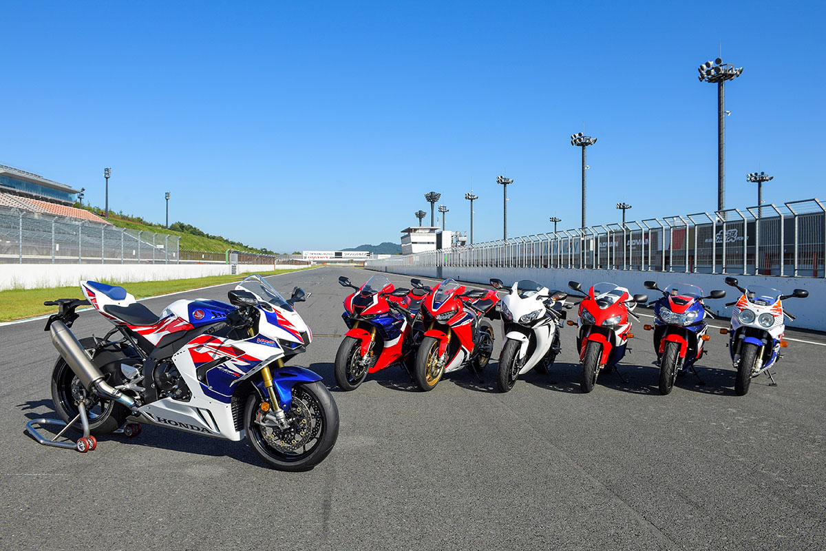 Foto familiar de la saga Fireblade