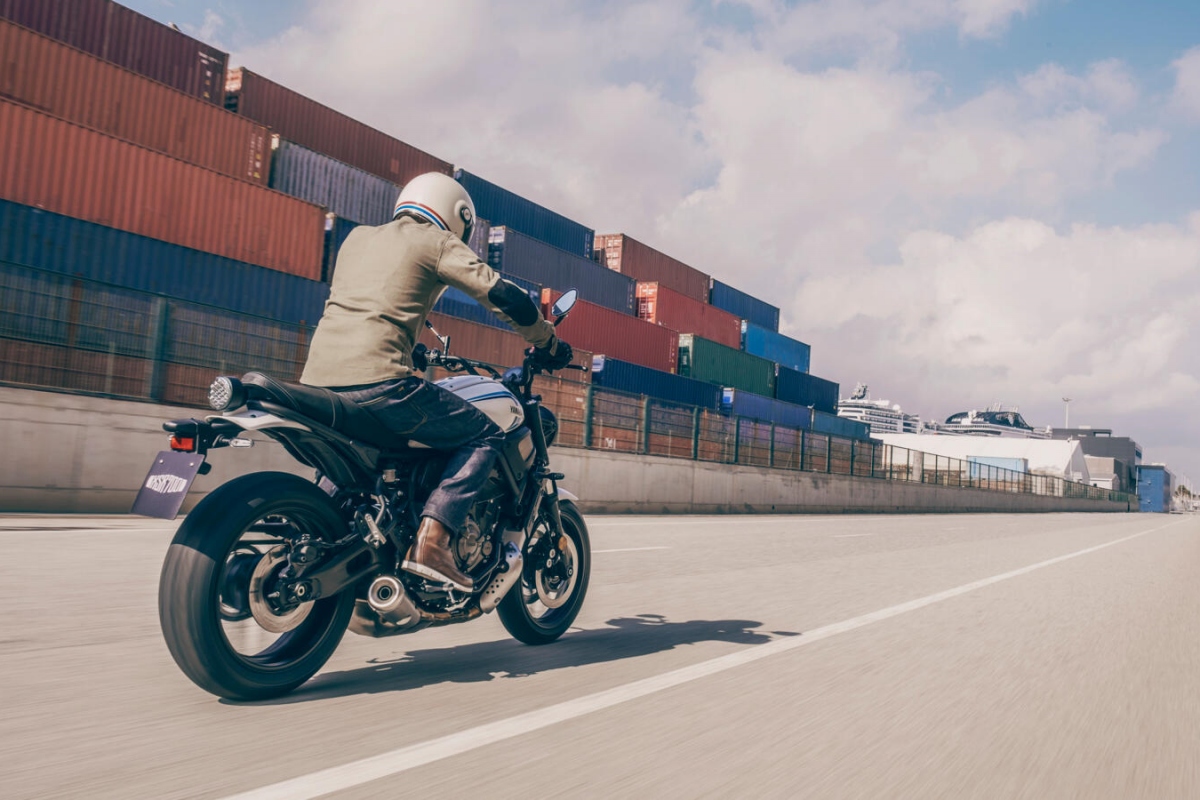 Yamaha XSR700