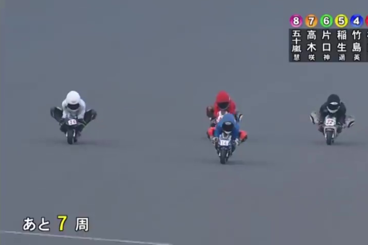 carrera_de_minimotos_japonesa_video_viral_mini_velocidad