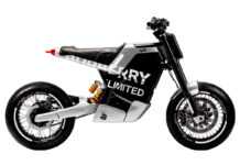 dab-burberry-limited_metallic_grey