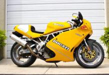 El carbono forma parte de la moto