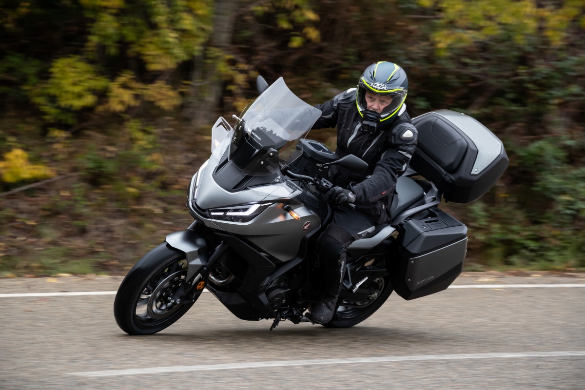 Honda NT1100