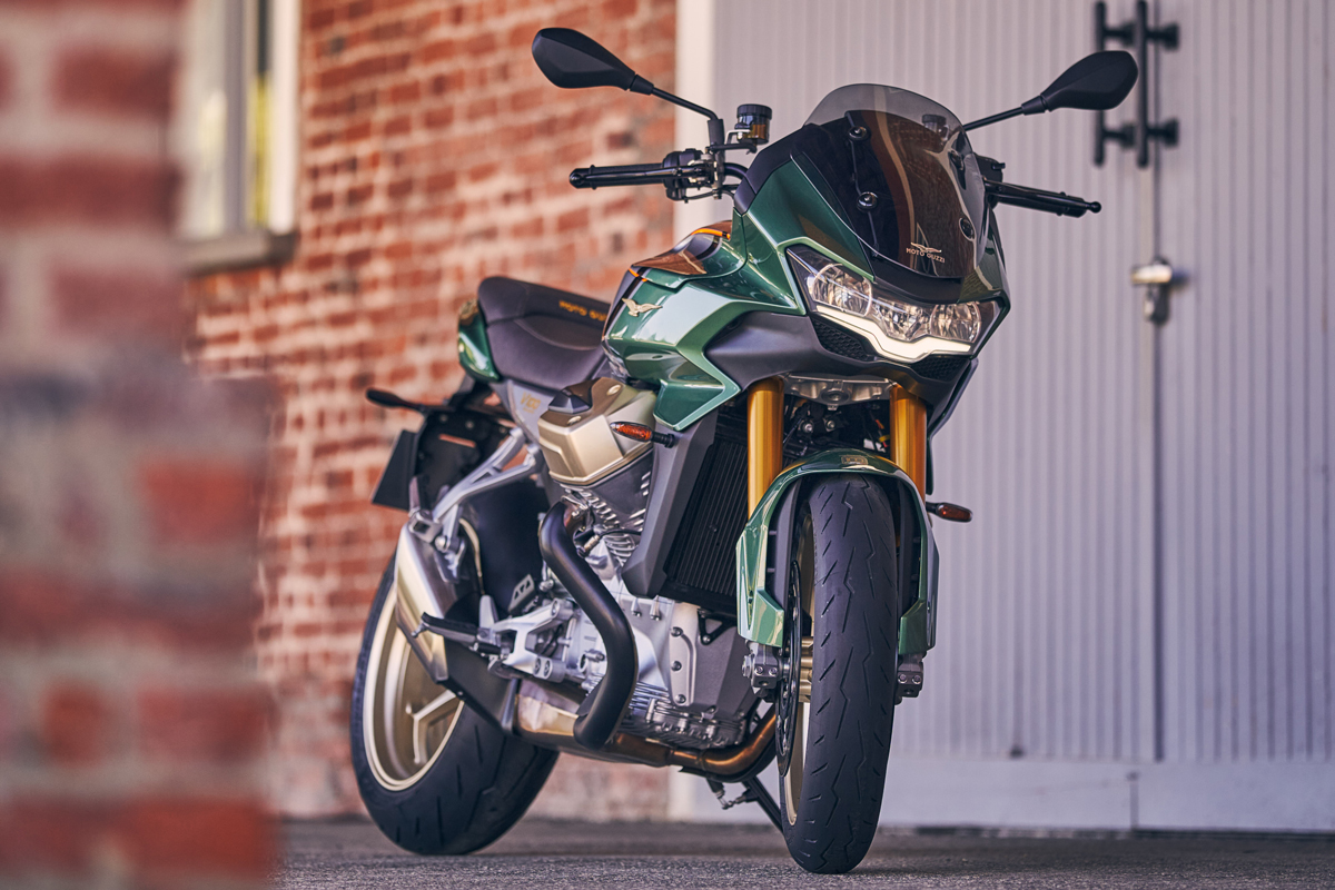 moto guzzi v100 mandello premium frontal