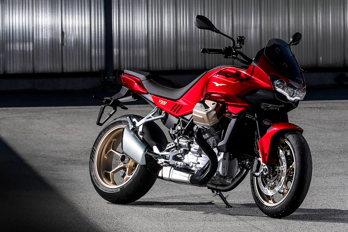 moto-guzzi-v100-mandello-rojo-preparada
