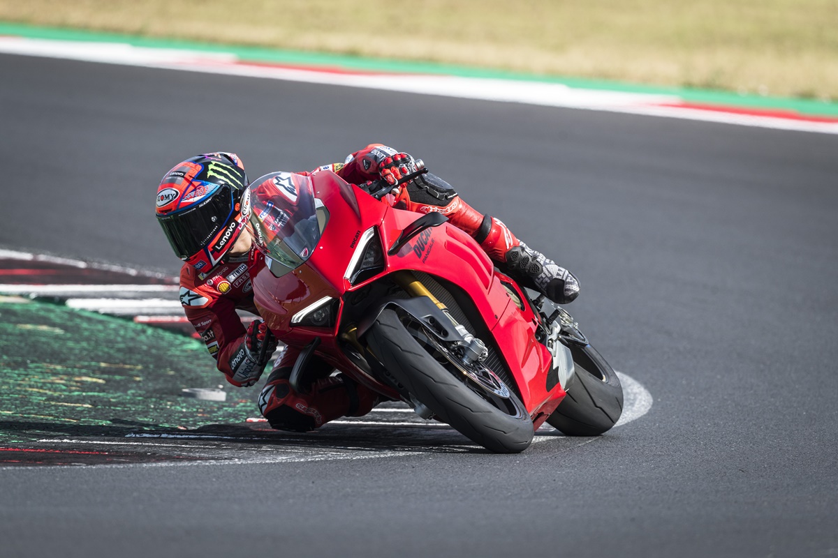 Ducati Panigale V4 2022