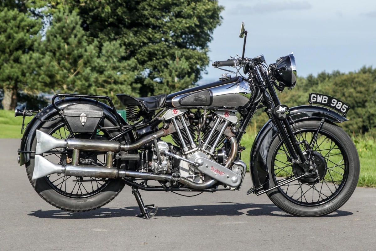 record_subasta_brough_superior_ss100_derecha