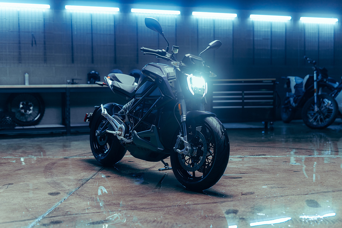 La nueva Zero Motorcycles SR 2022 se ha presentado en EICMA