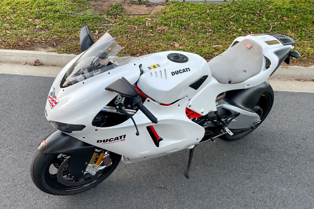 Motos de ensueño a la venta: Ducati Desmosedici D16RR 2008