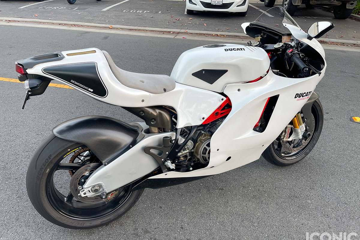 La moto es la primera MotoGP de calle que salió al mercado