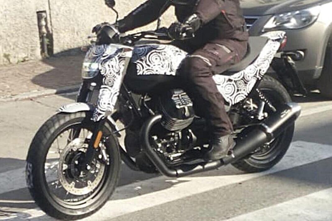 La foto espía de esta Moto Guzzi podría corresponder a la nueva V850X