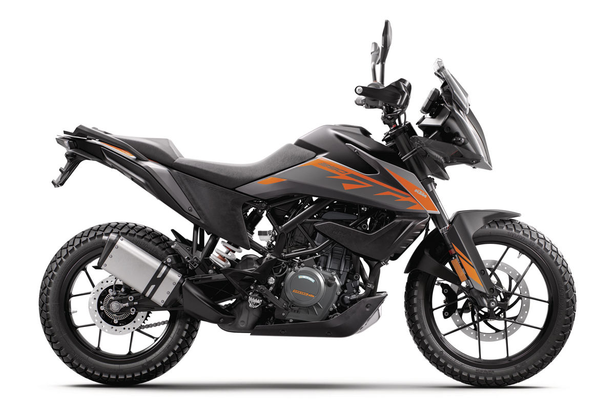La nueva KTM 390 Adventure 2022 en acabado Gris/Naranja