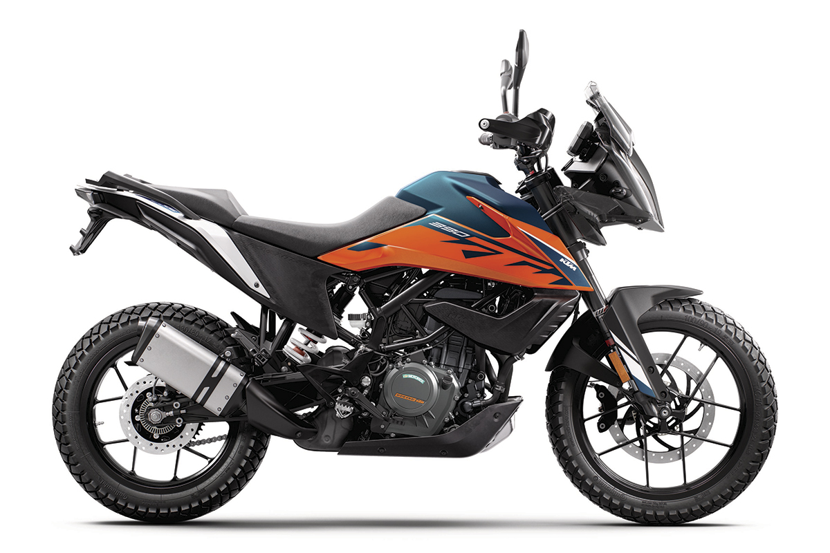 La nueva KTM 390 Adventure 2022 en acabado Naranja/Azul