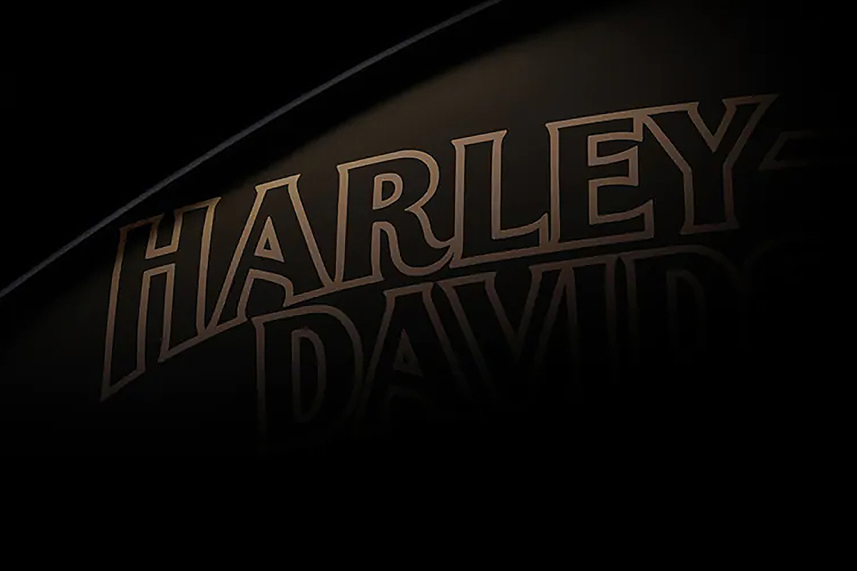 Detalle del vídeo de presentación de la nueva moto de Harley-Davidson en 2022