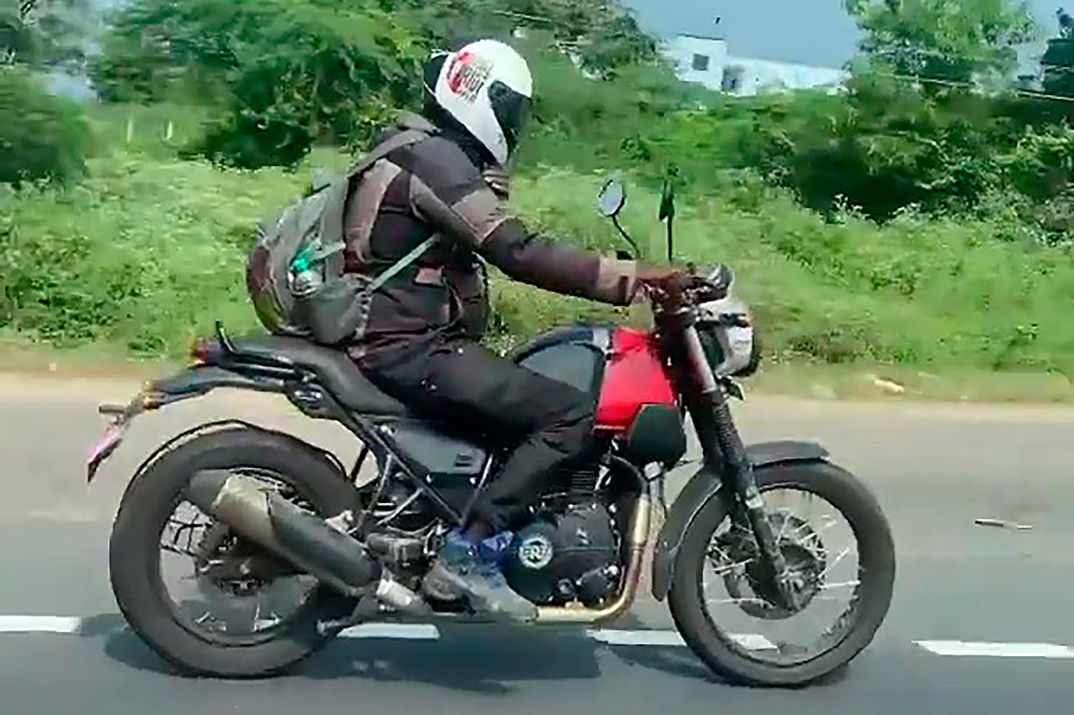 La Royal Enfield Himalayan asfáltica o Scram 411