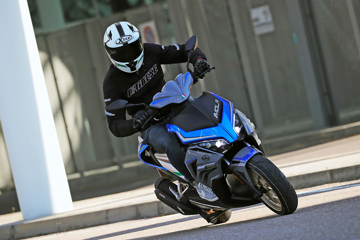 El nuevo scooter FB Mondial Imola se muestra bastante ágil por ciudad