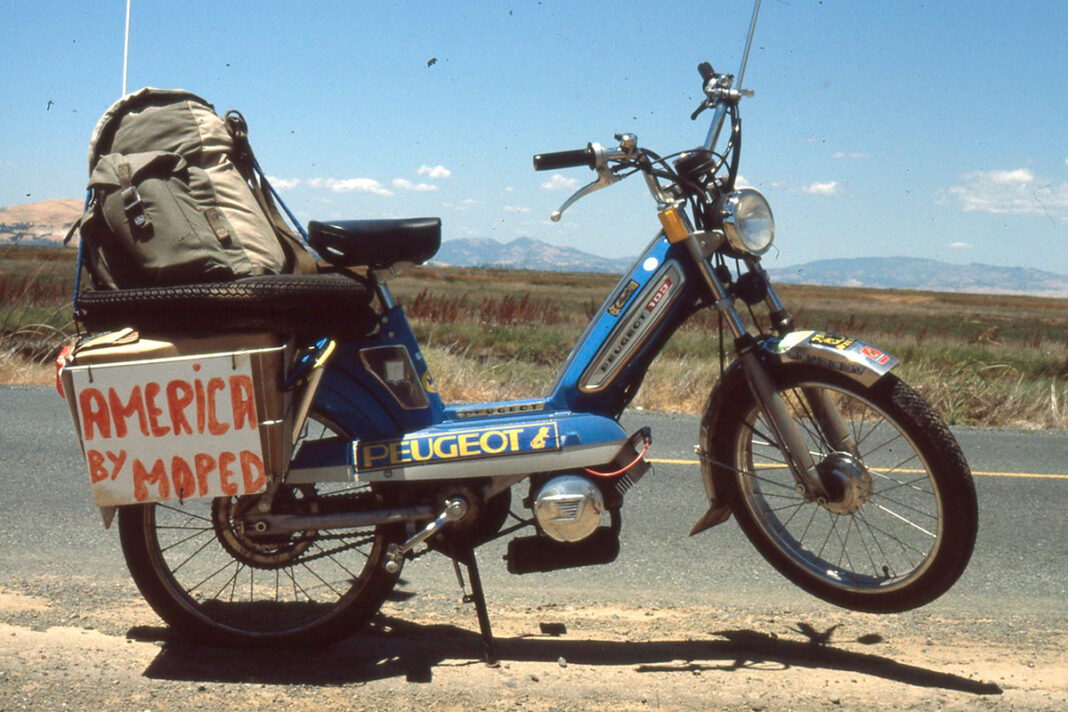 America by Moped, o como poner a prueba al Peugeot 103