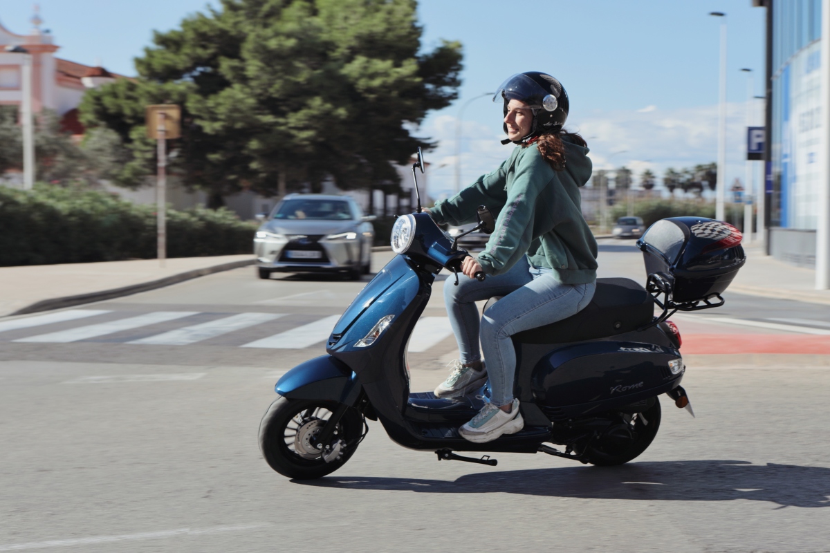 Riya Rome 125