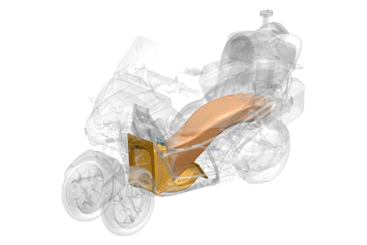 El V-Duct recorre el scooter híbrido WMC 300FR longitudinalmente