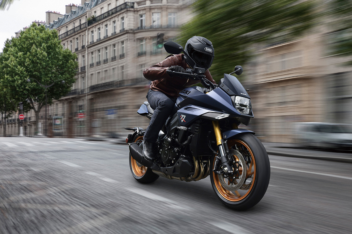 suzuki-katana-2022-ciudad