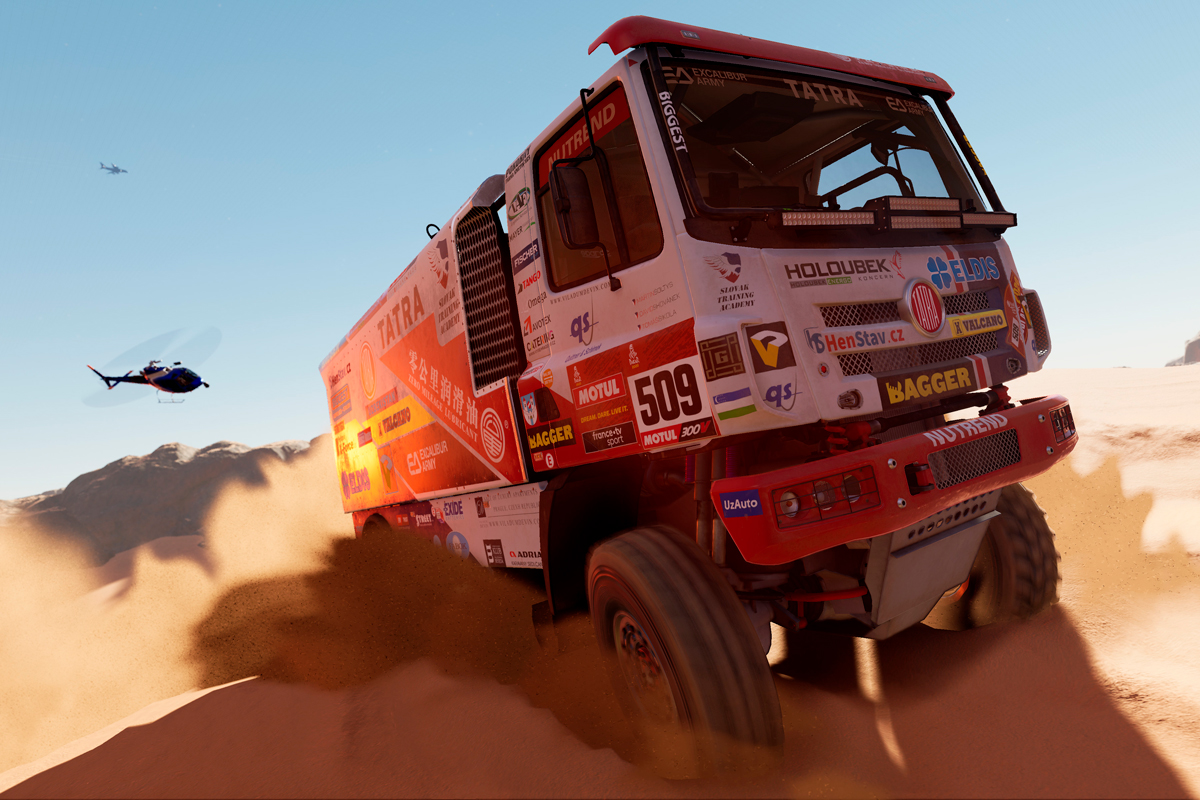 ¿Sortear dunas con un enorme camión? Nada es imposible en el videojuego Dakar Desert Rally