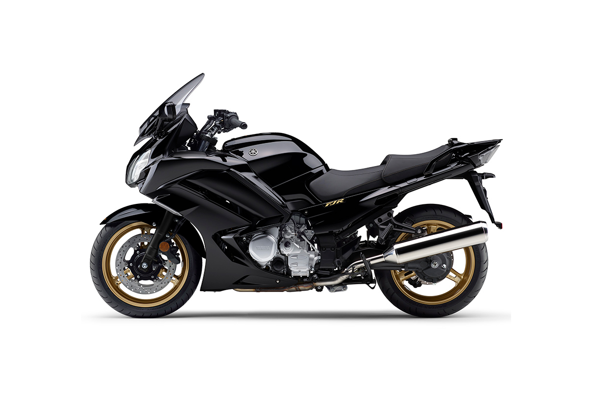 Nueva Yamaha FJR1300 20 Aniversario vista desde la izquierda