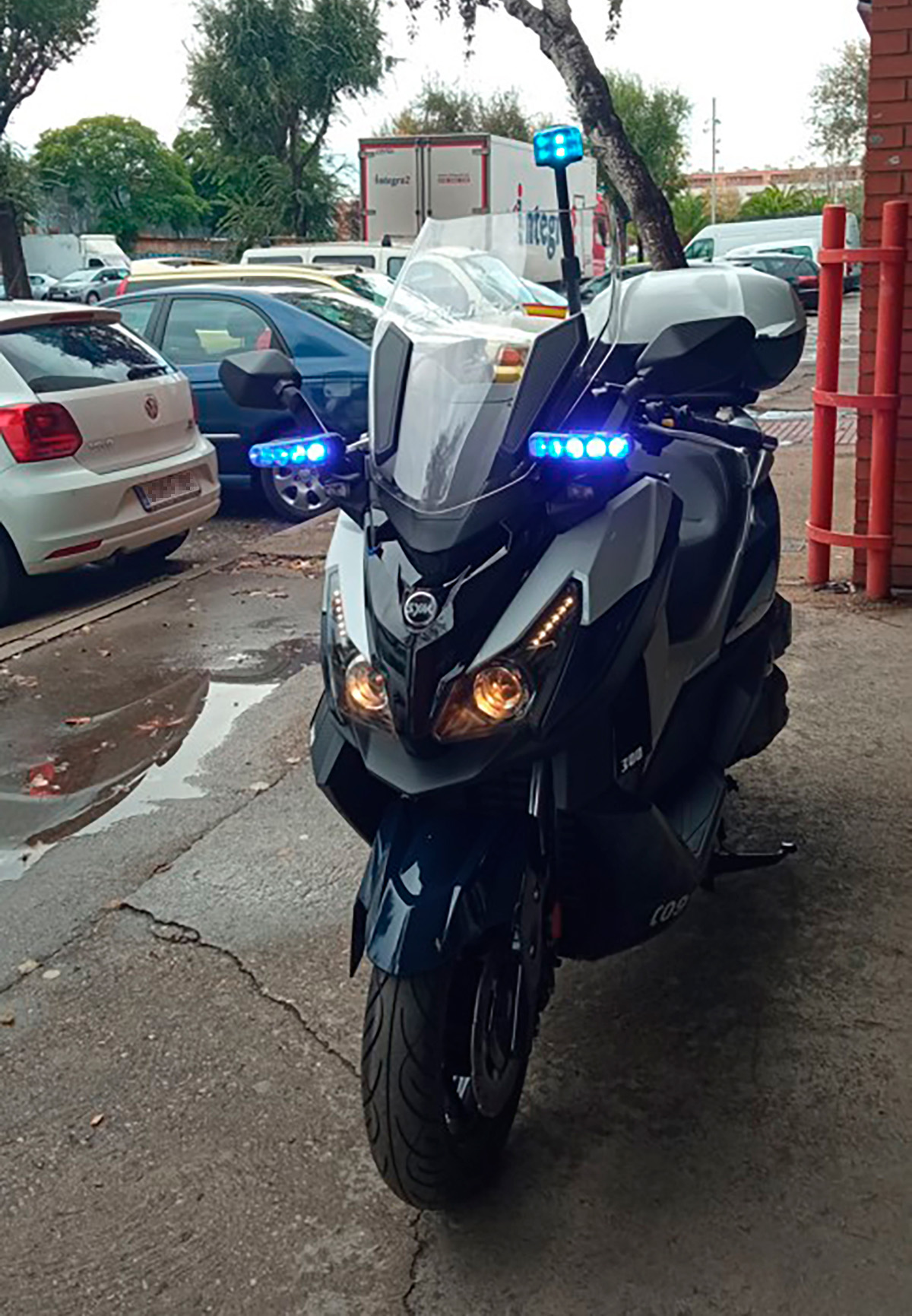 'Apatrullar' la ciudad es más fácil con el SYM Cruisym 300