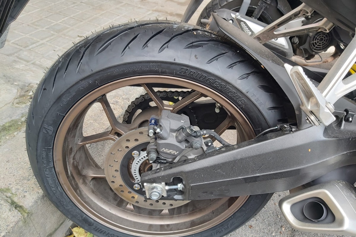 Juan Pedro - CB650R
