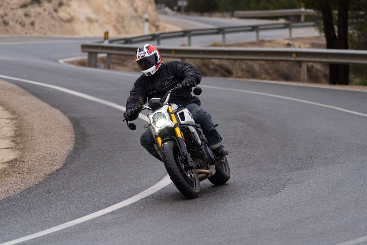 La percepción de los usuarios de moto es muy diferente a la de los usuarios de coche
