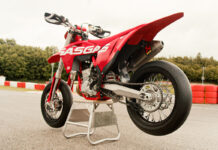 GasGas MC 450F Supermoto, una moto dos en una