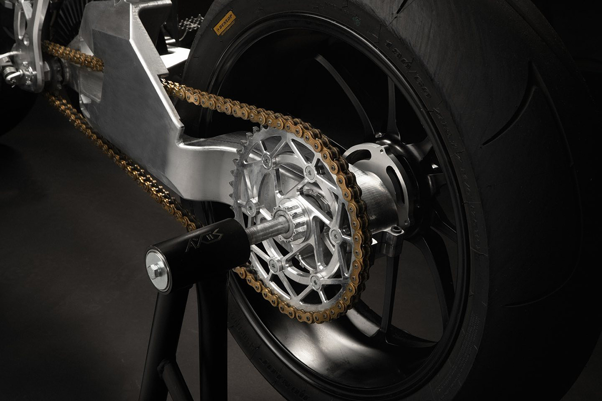 Detalle de la cadena de transmisión de la nueva moto eléctrica Axiis Lion
