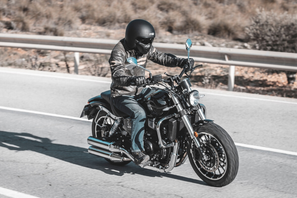 MITT, una marca de motos españolas que vende scooters y motos como esta 440 MB Custom
