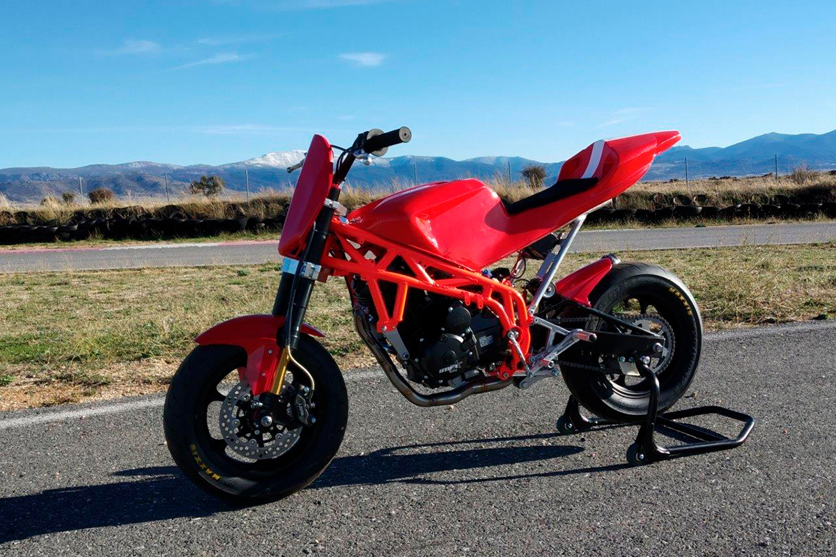 Rav Riders fabrica minimotos pero no por ello deja de ser una marca de motos españolas