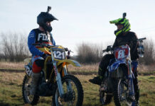 Cara a cara entre dos mitos del mx, la saga RM de Suzuki y la YZ de Yamaha