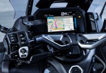 Yamaha TMax cuadro de mandos