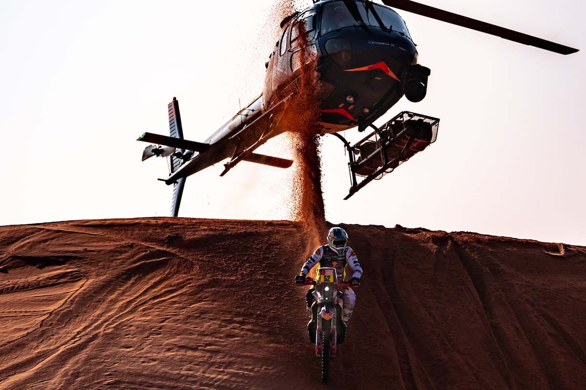 El Dakar ha dejado imágenes espectaculares también en Arabia