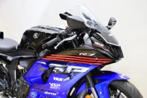 Detalles de la Yamaha R7 edición "Yamalube"